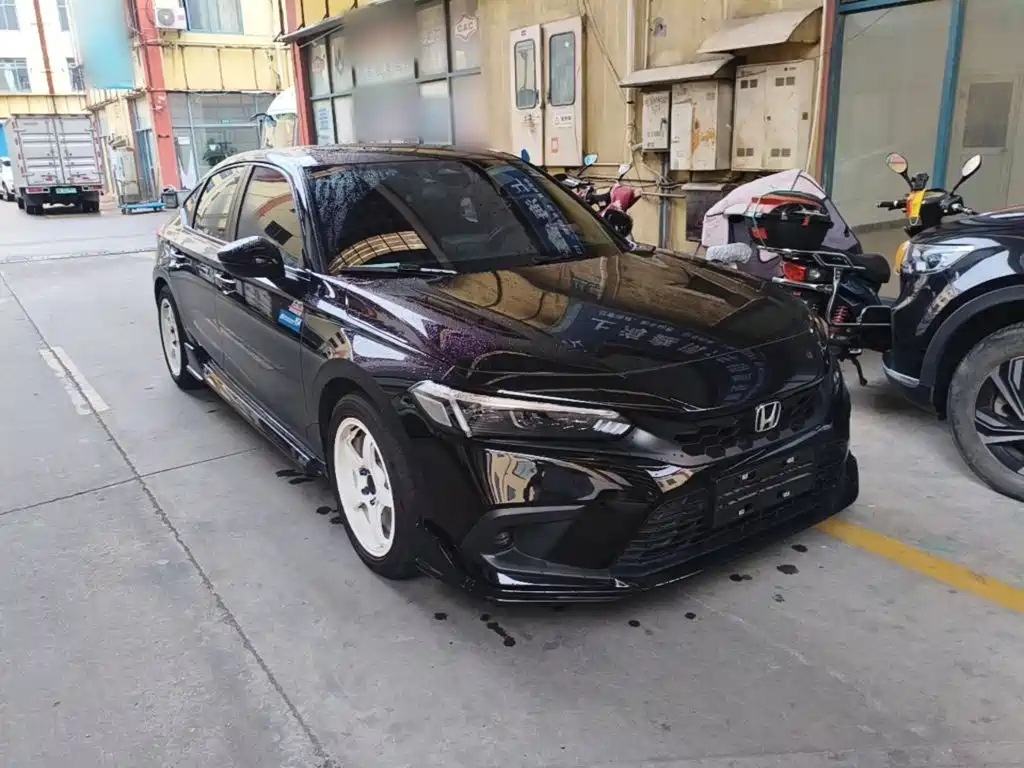 Honda Civic — миниатюра 4