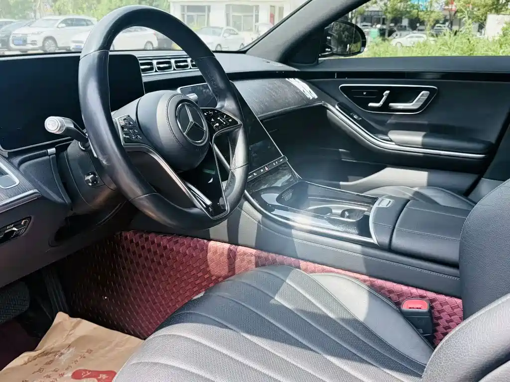 Mercedes-Benz S-Class — миниатюра 4