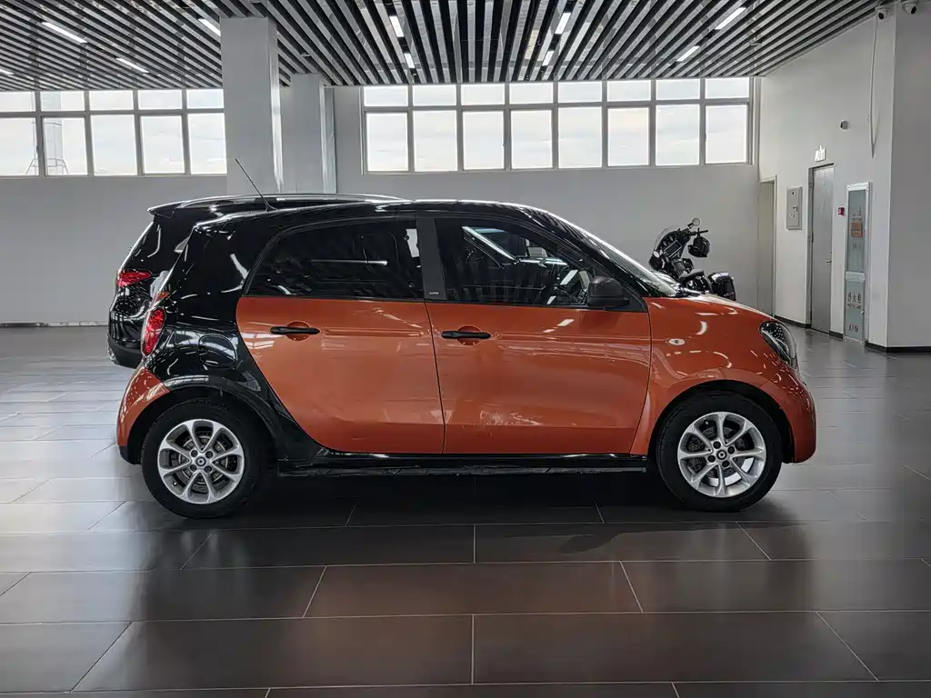 smart Smart Forfour — миниатюра 2
