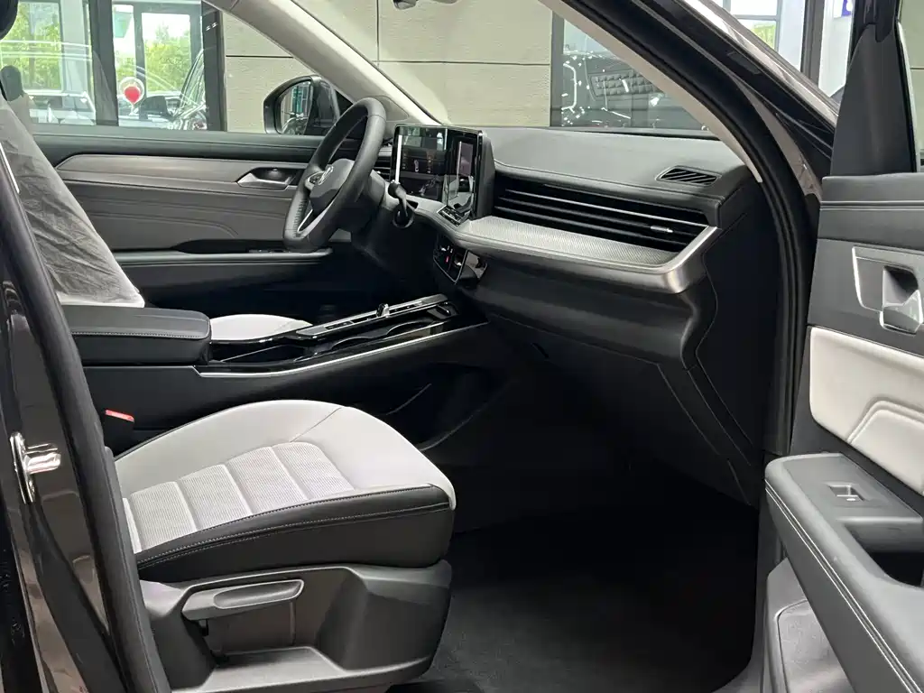 Volkswagen Tavendor — миниатюра 5