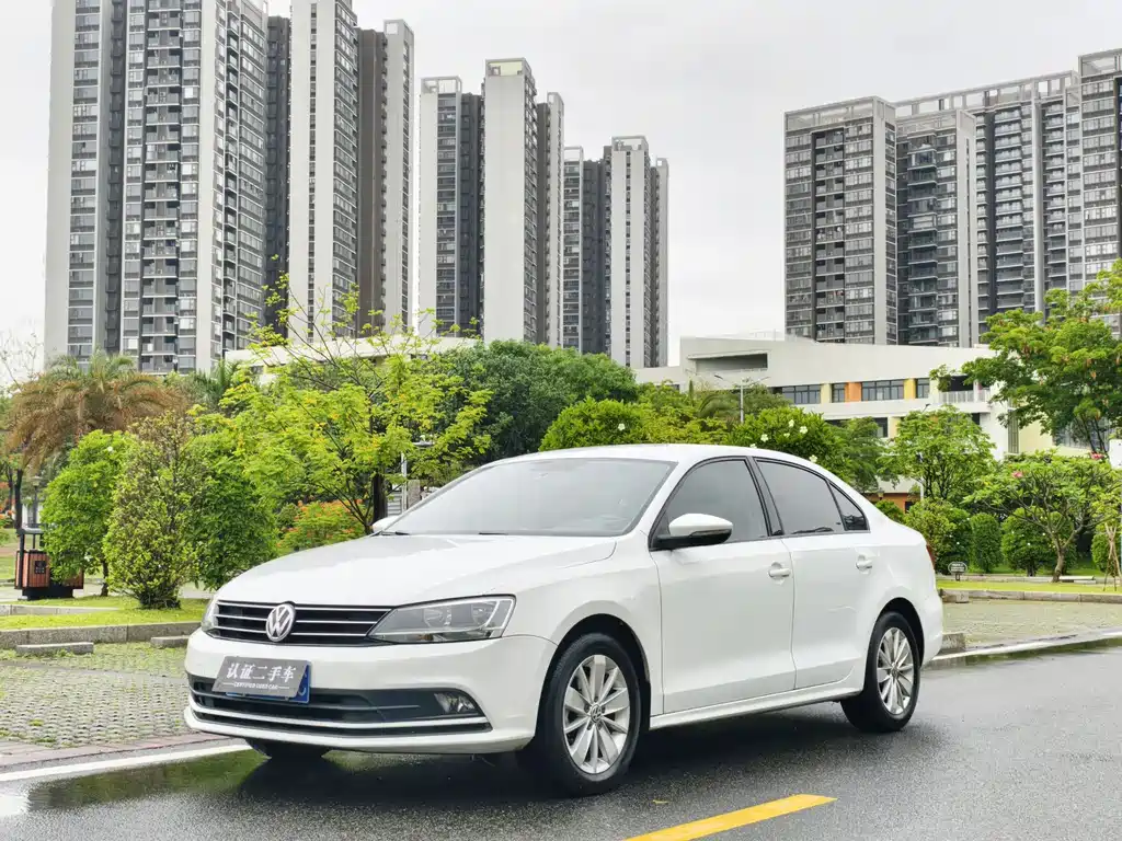 Volkswagen Sagitar 2018 1.6L AT Fashion