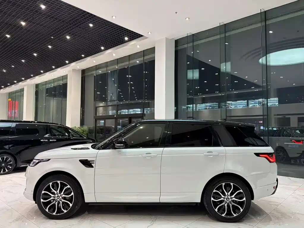 Land Rover Sport — миниатюра 4