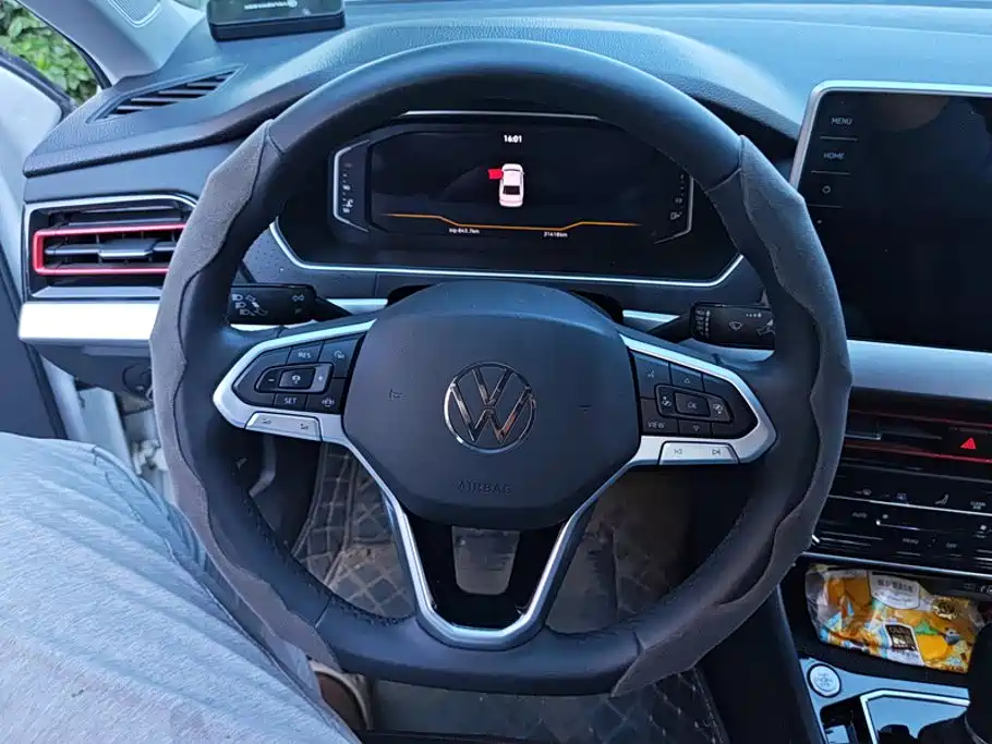 Volkswagen Lavida — миниатюра 15