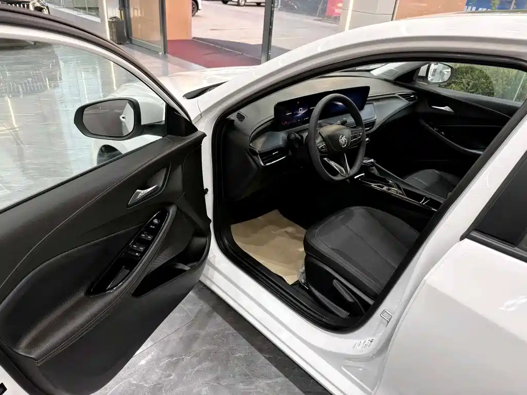 Buick Verano — миниатюра 5