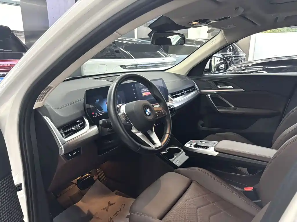 BMW X2 (Import) — миниатюра 3