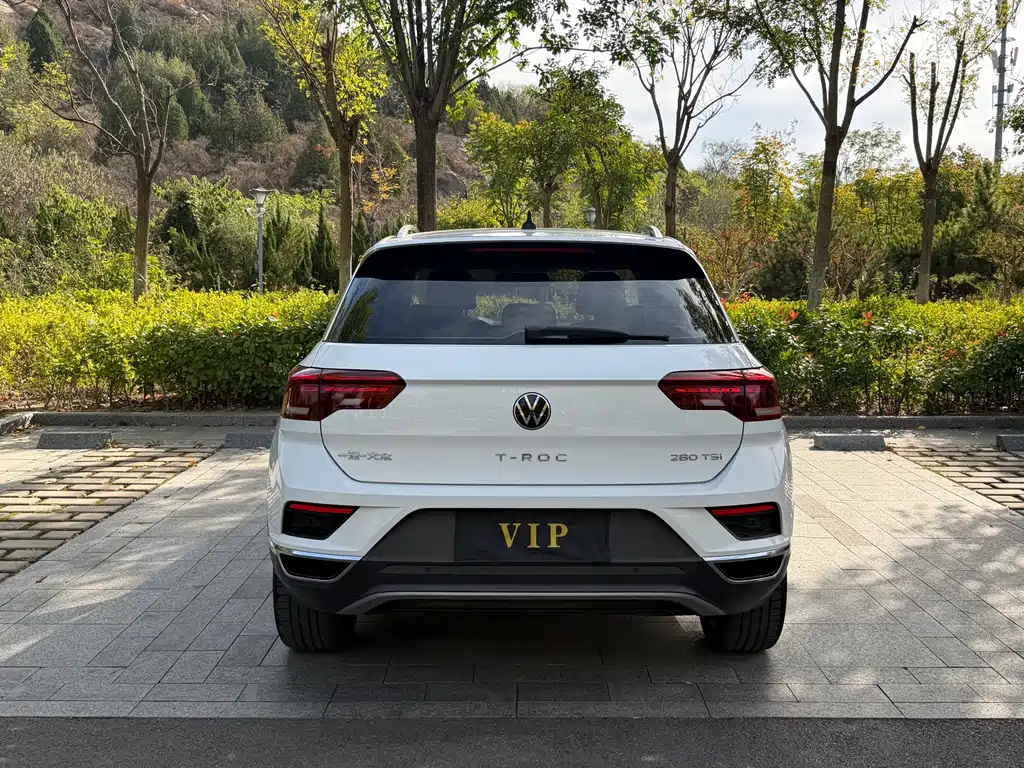 Volkswagen T-Roc — миниатюра 14