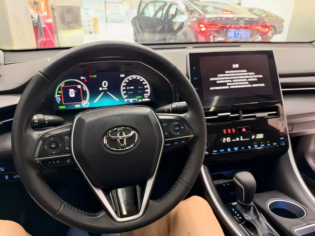Toyota Avalon — миниатюра 9
