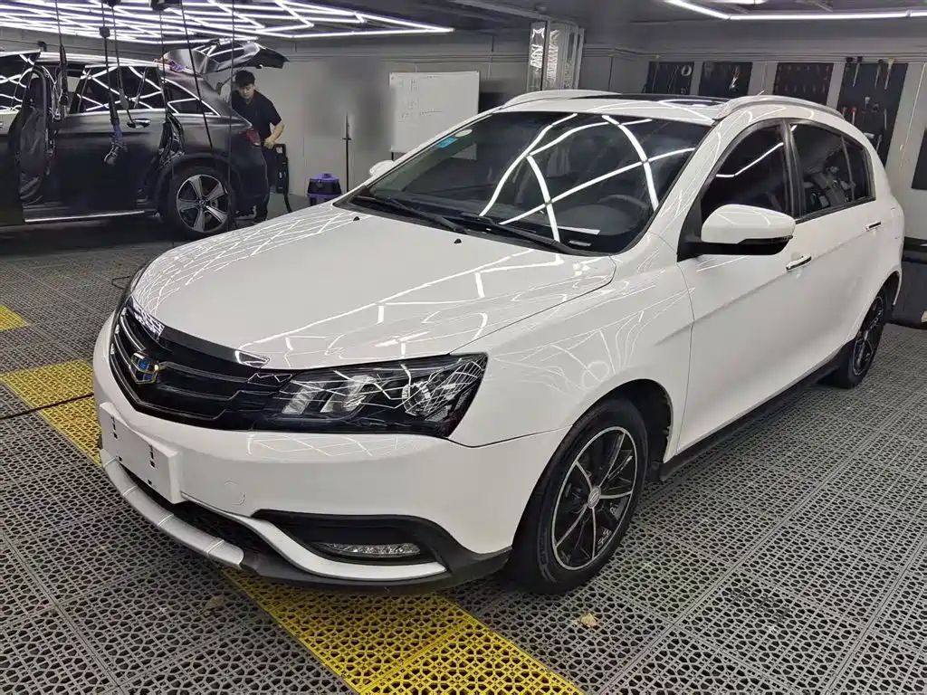 Geely Emgrand 2016