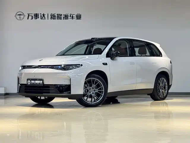 2025 Leapmotor C10