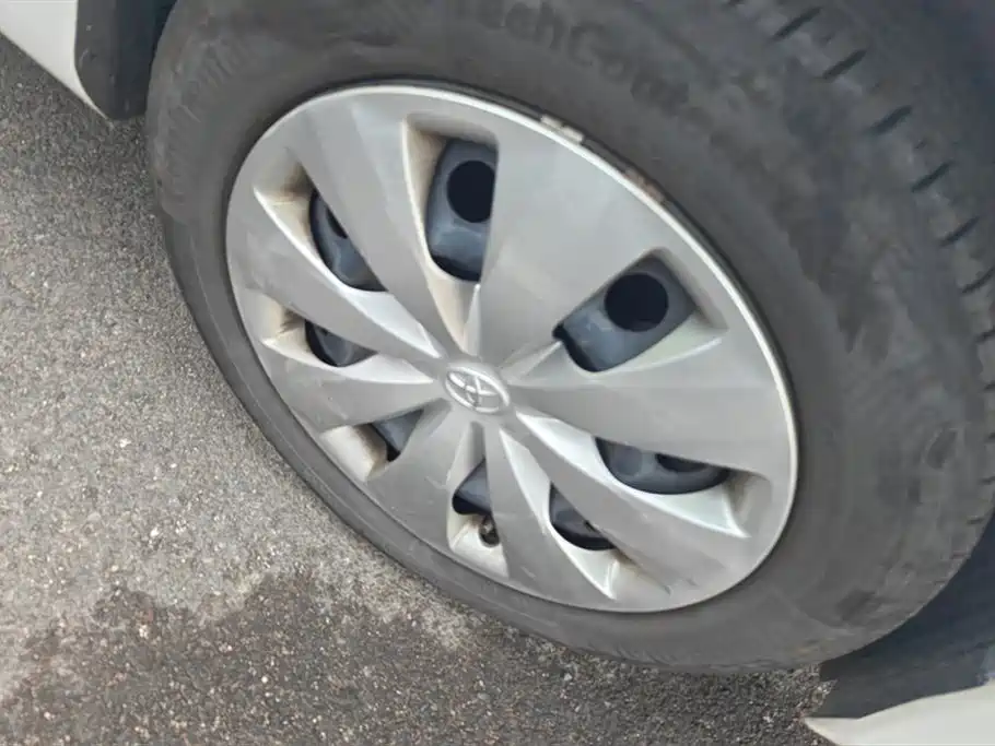 TOYOTA YARIS L ZHIXUAN