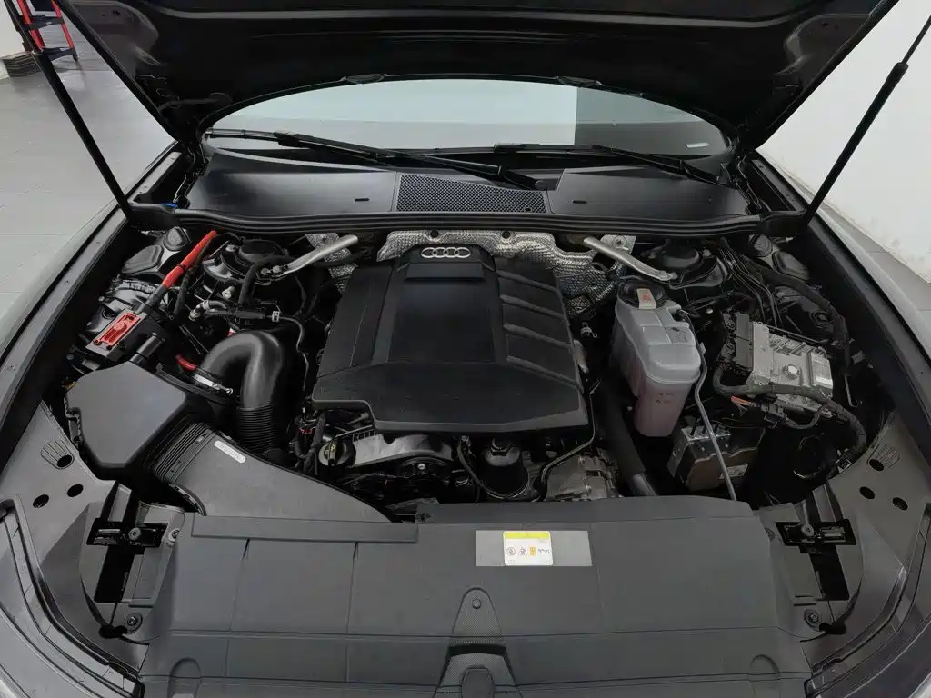 Audi A6L — миниатюра 6
