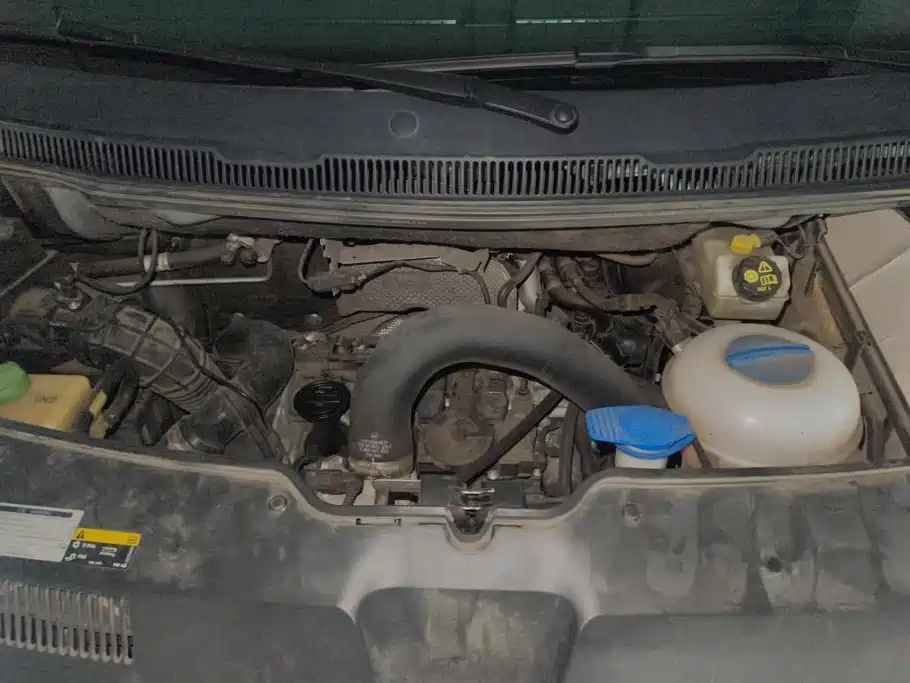 Volkswagen Multivan — миниатюра 10