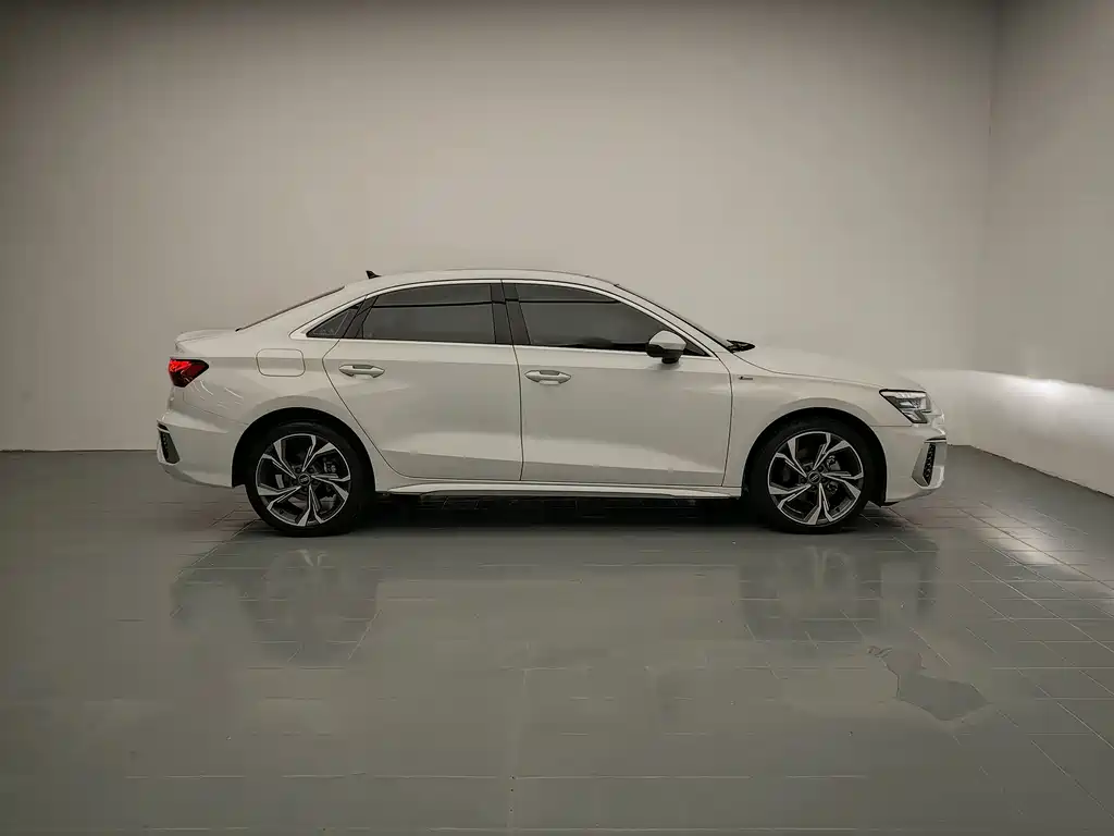 Audi A3 — миниатюра 7