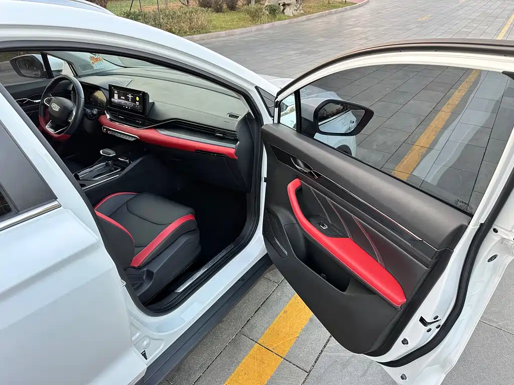 Geely Emgrand S — миниатюра 10