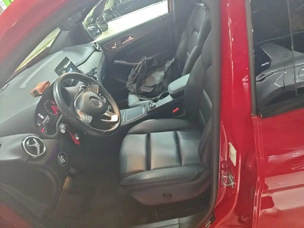 Mercedes-Benz B-Class — миниатюра 15