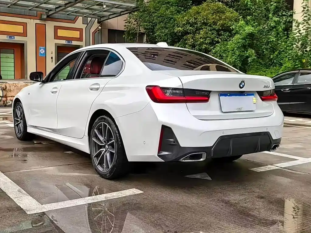 BMW 3 Series — миниатюра 15
