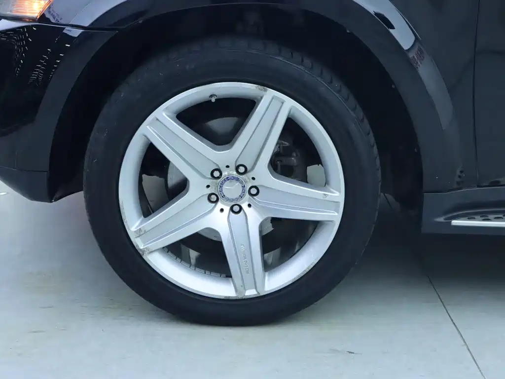 Mercedes-Benz GL 2010 GL 550 4MATIC