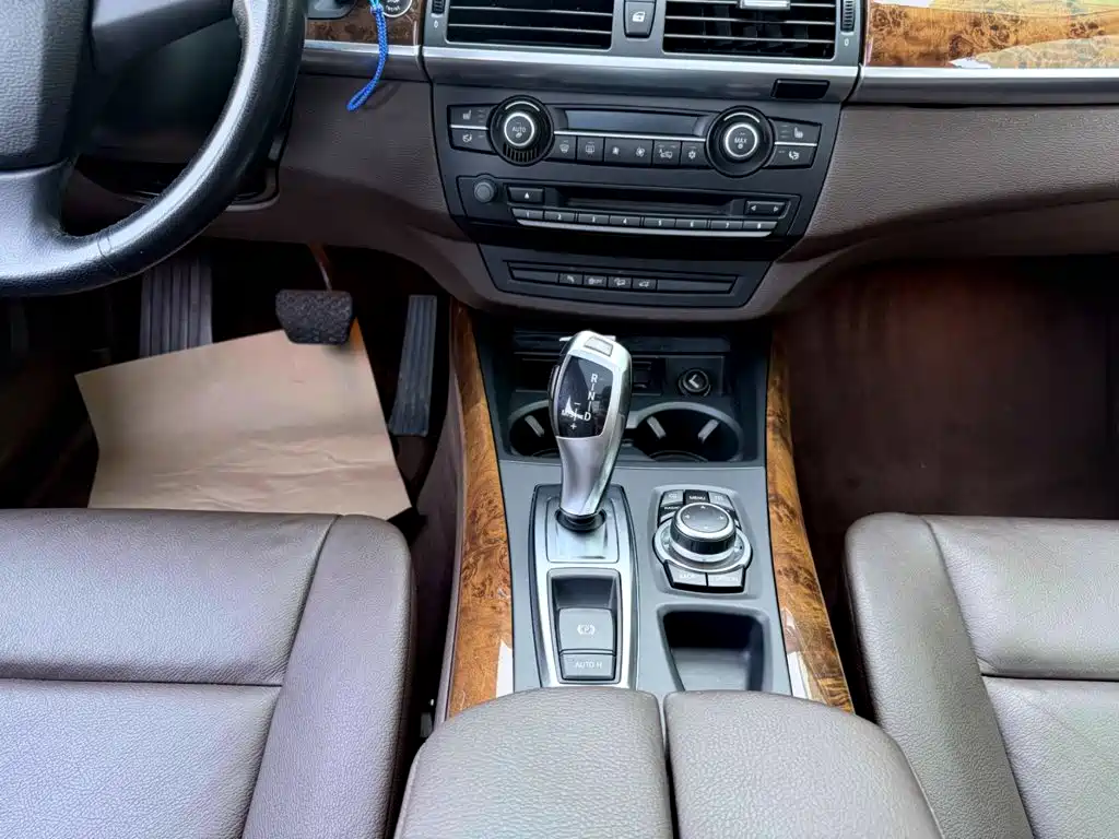 BMW X5 (Import) — миниатюра 7