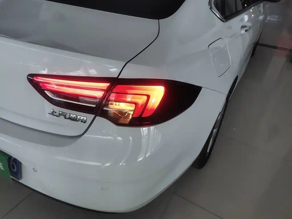 Buick Regal — миниатюра 8