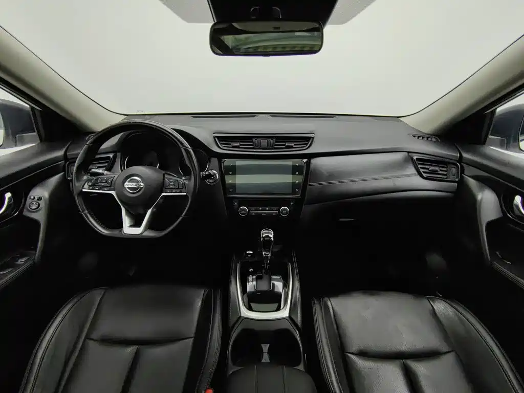 Nissan X-Trail — миниатюра 5