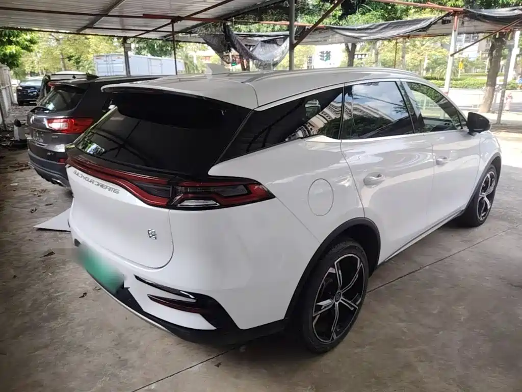 BYD Tang New Energy — миниатюра 7