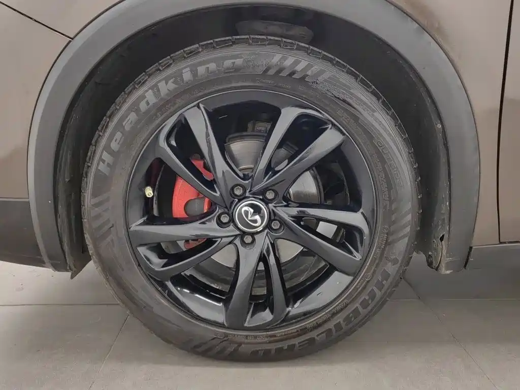 Infiniti QX30 — миниатюра 17