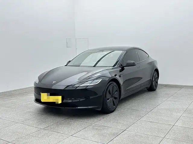 Tesla Model 3 — фотографии объявления, Фото 2