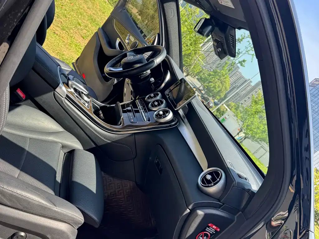 Mercedes-Benz GLC 2019 GLC 260 L 4MATIC Luxury