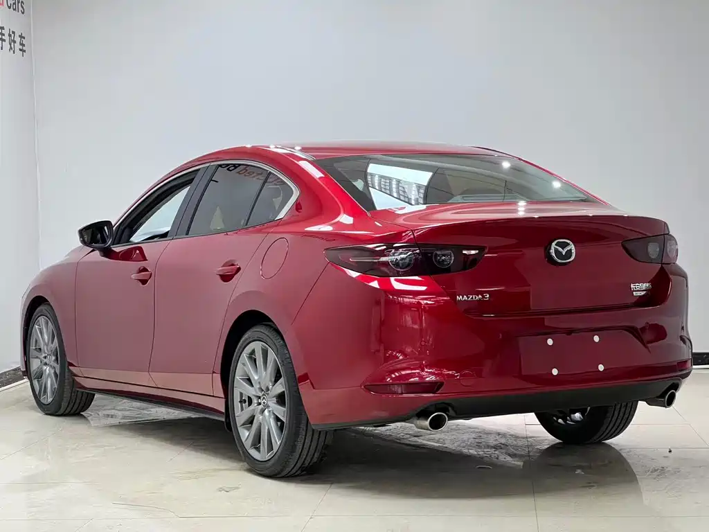 MAZDA 3 ANGKESAILA