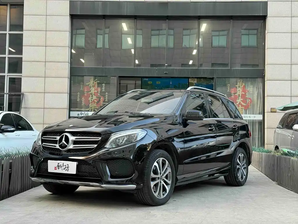 Mercedes-Benz GLE 2017