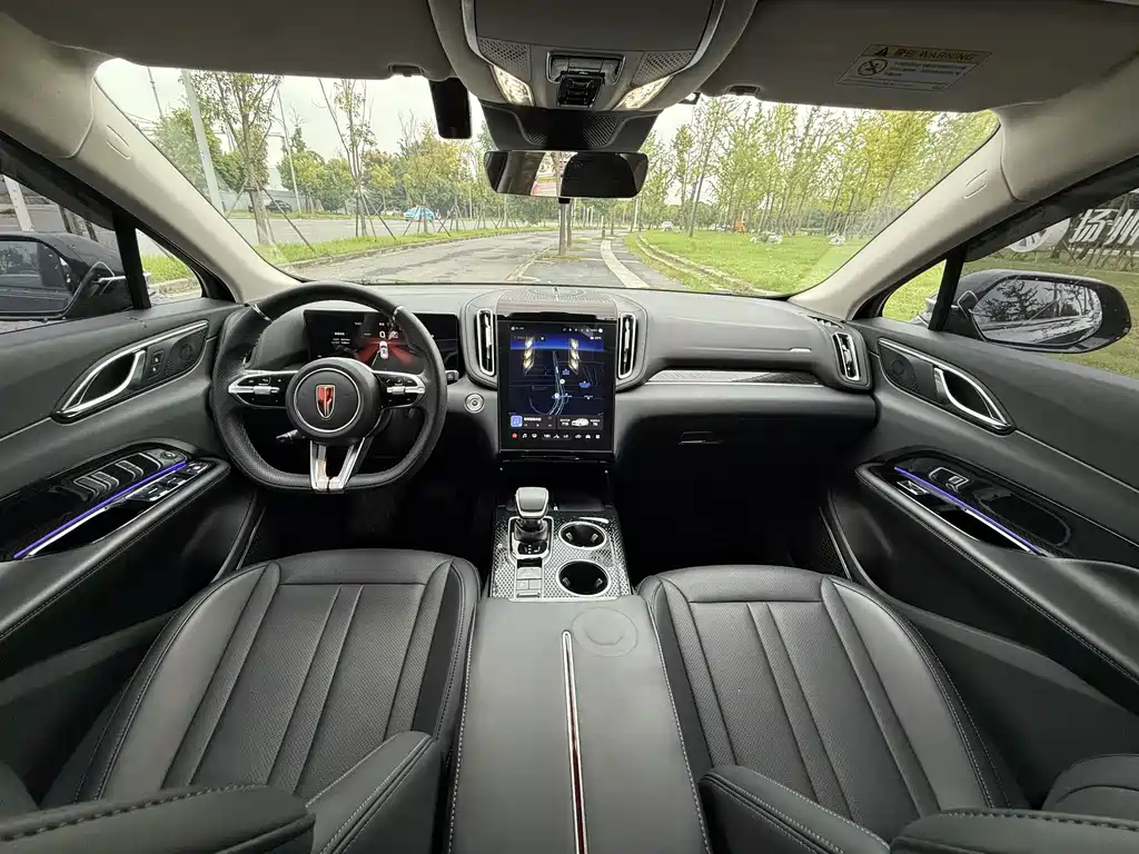 Hongqi Hongqi HS3 PHEV — миниатюра 11