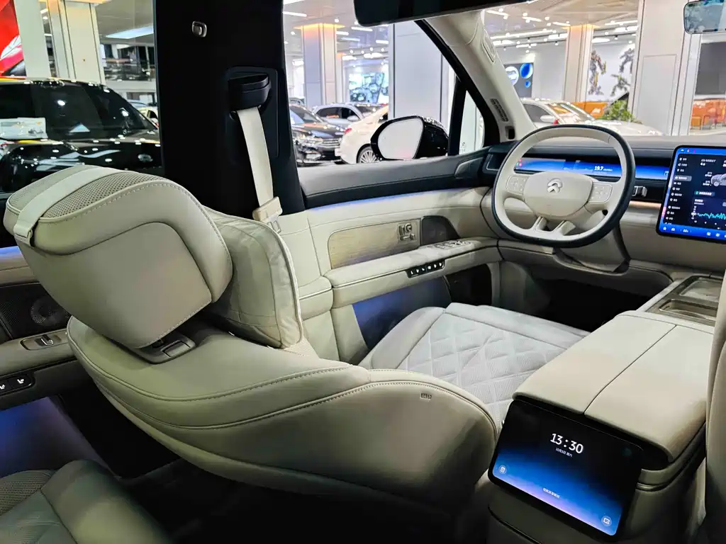 NIO ES8 — миниатюра 43