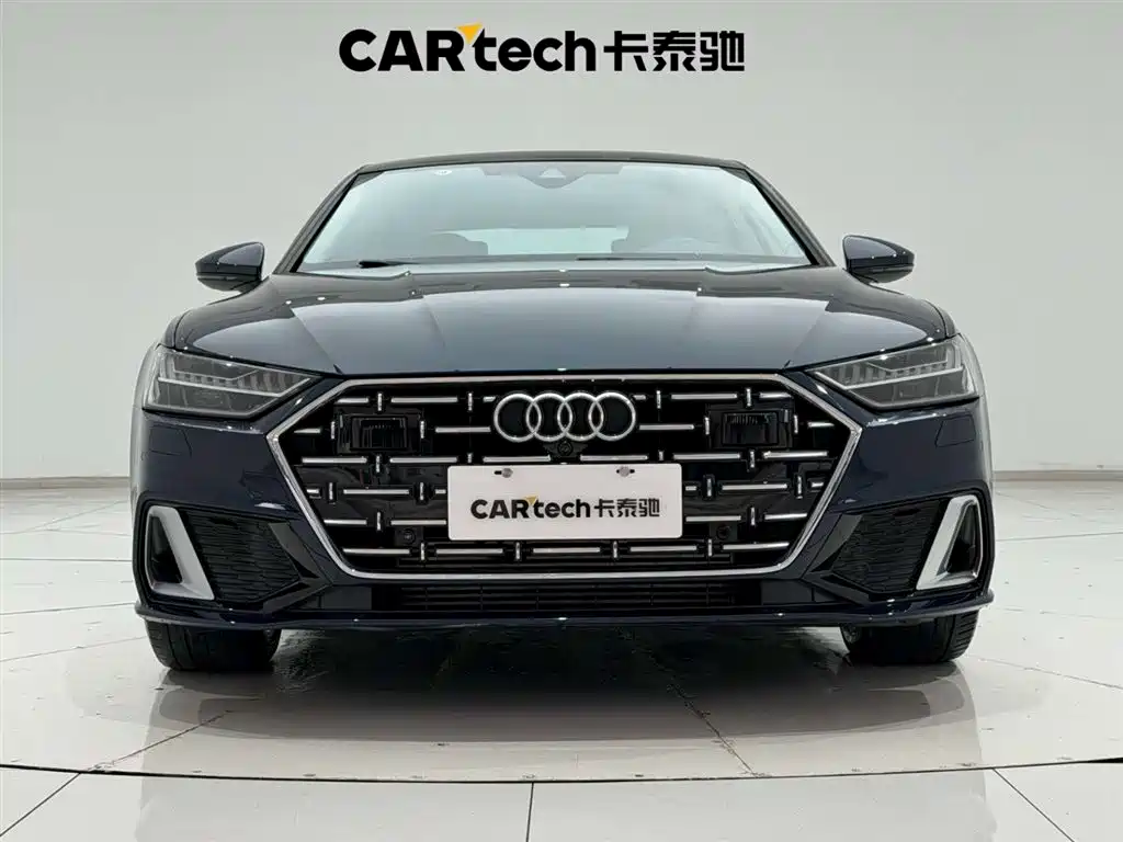 Audi A7L