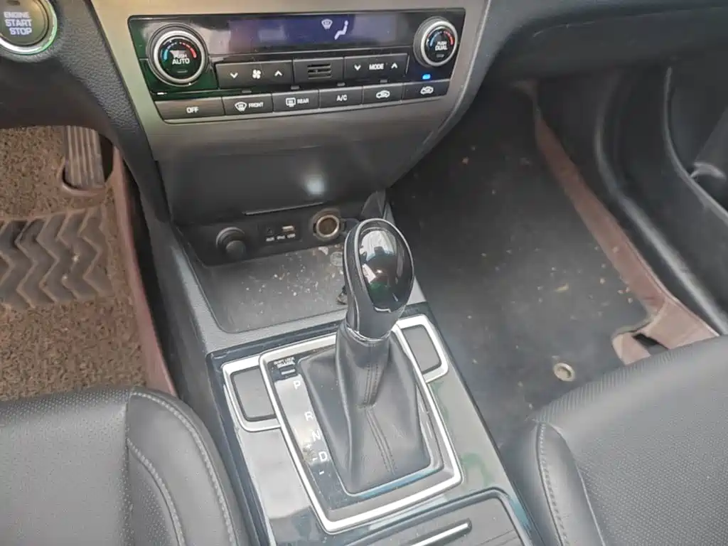 Hyundai Mistra — миниатюра 14