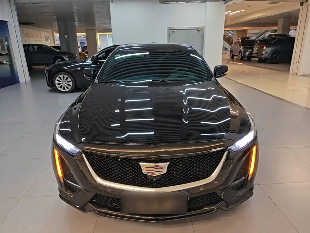 Cadillac CT5 2022 28T