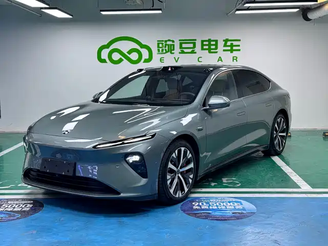 NIO NIO ET7