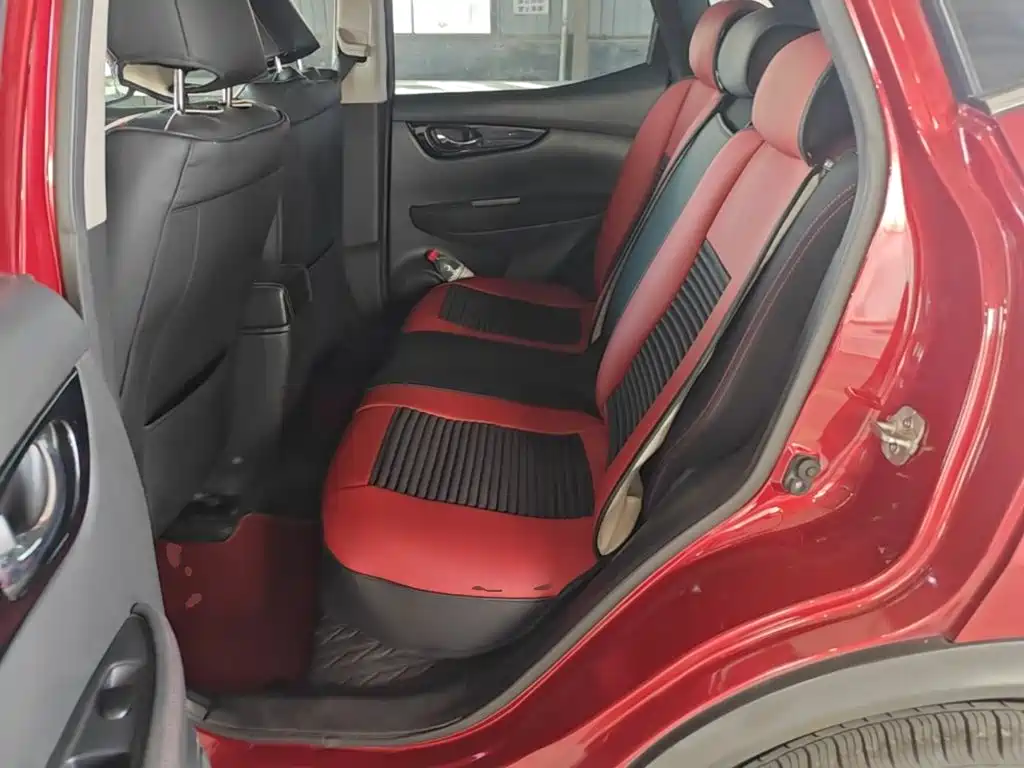 Nissan Qashqai — миниатюра 17