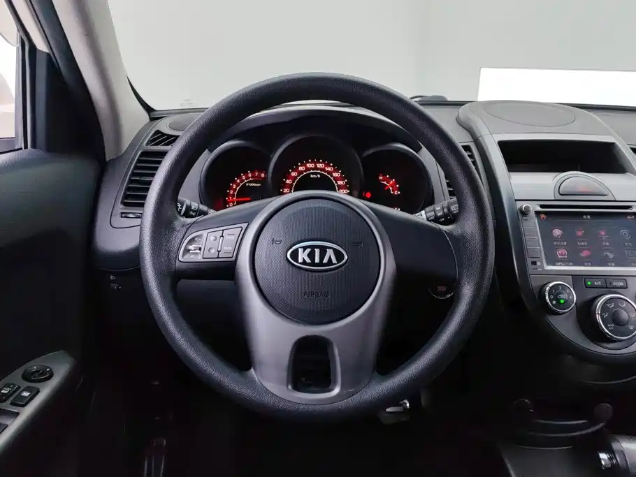 Kia Soul — миниатюра 15