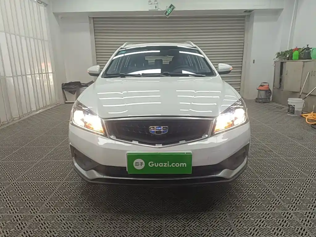 Geely Vision S1 — миниатюра 3