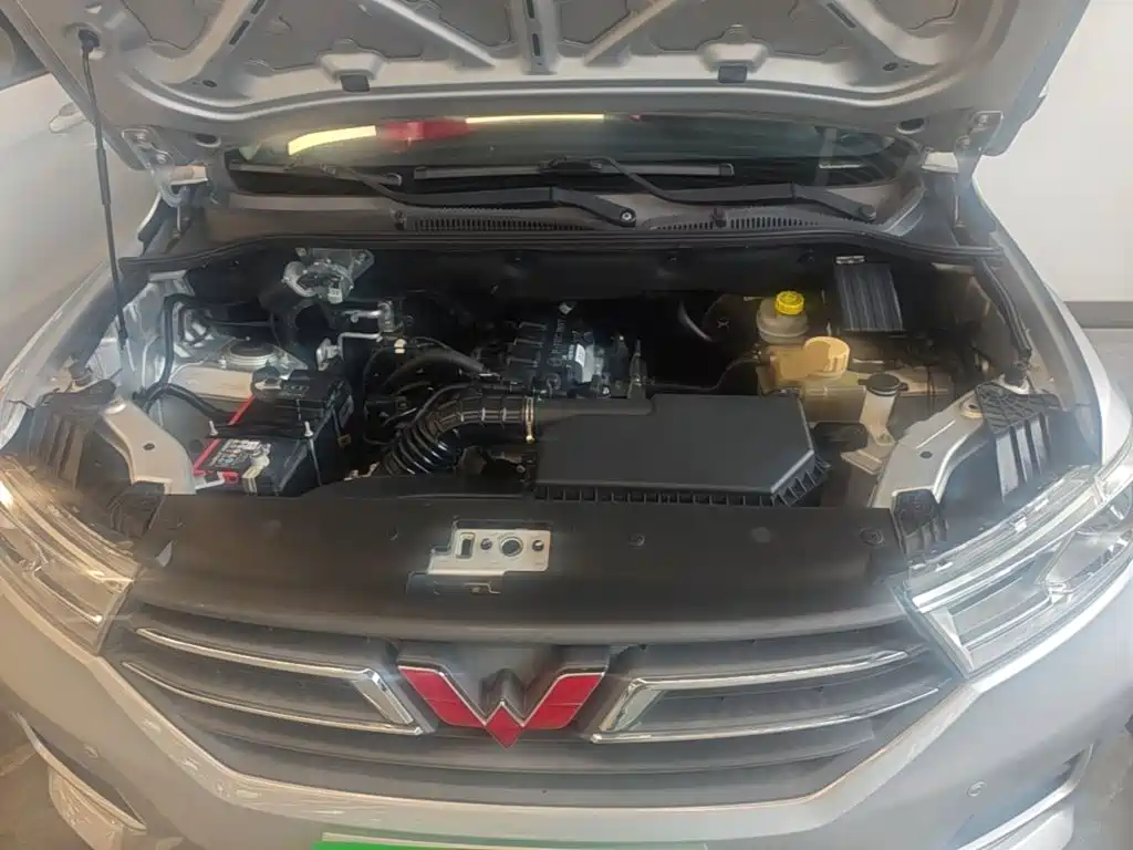 Wuling Hongguang — миниатюра 20