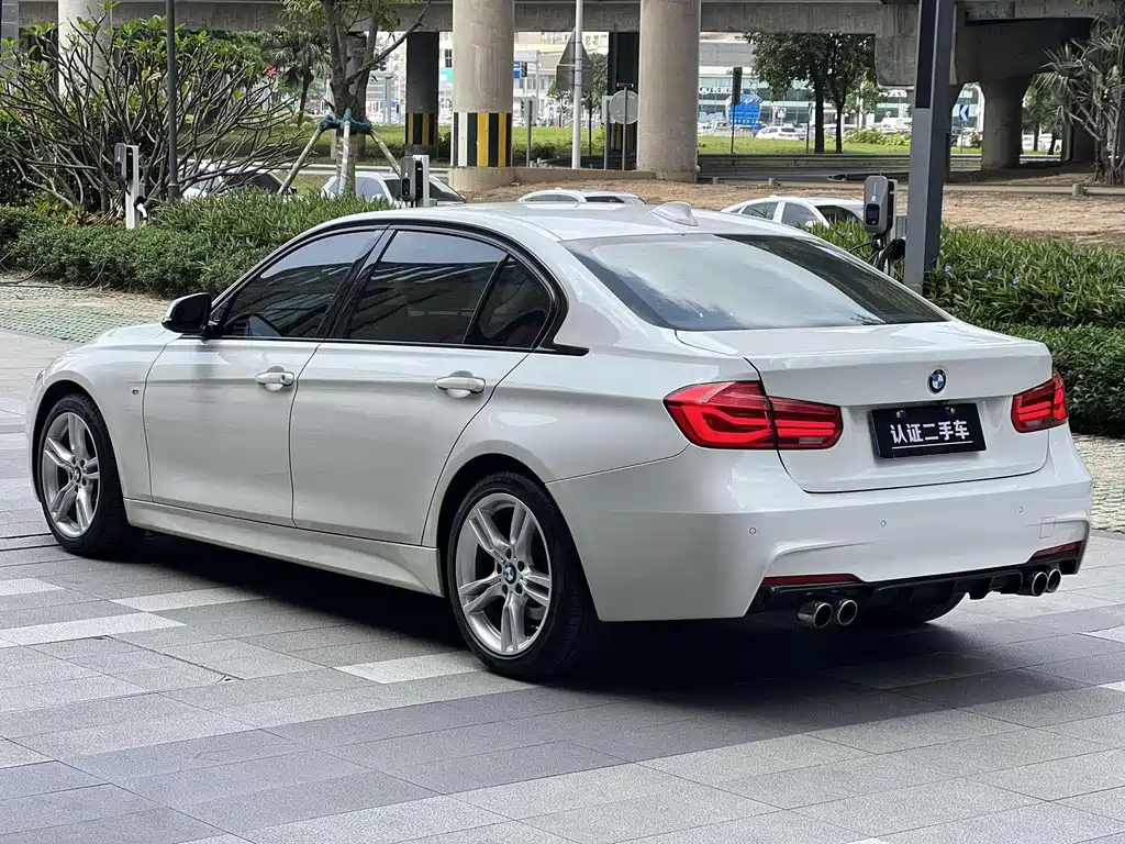 BMW 3 Series — миниатюра 4