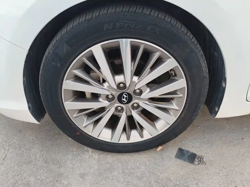 Hyundai Mistra — миниатюра 23