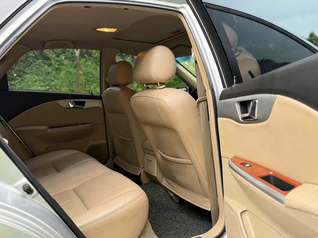 Buick Excelle — фотографии объявления, Фото 10