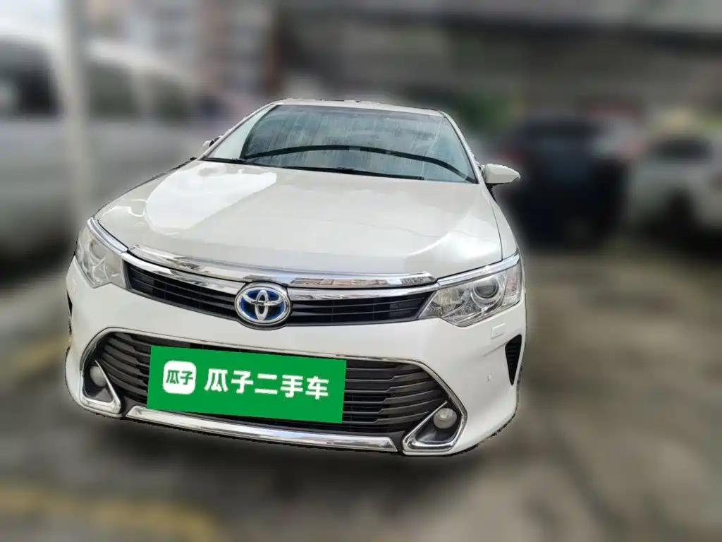 Toyota Camry — миниатюра 23