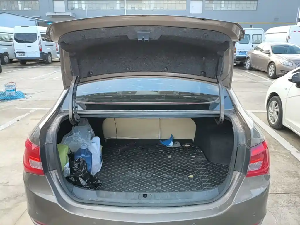 Buick Excelle — миниатюра 19