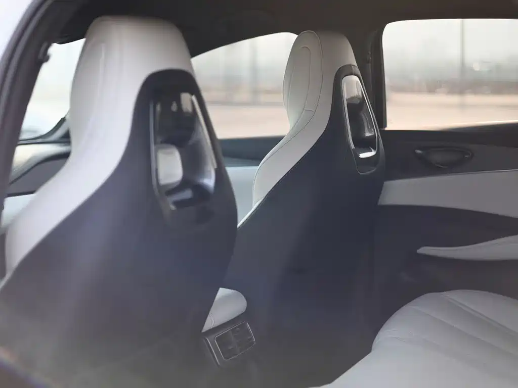 BYD SEAL 06 NEW ENERGY