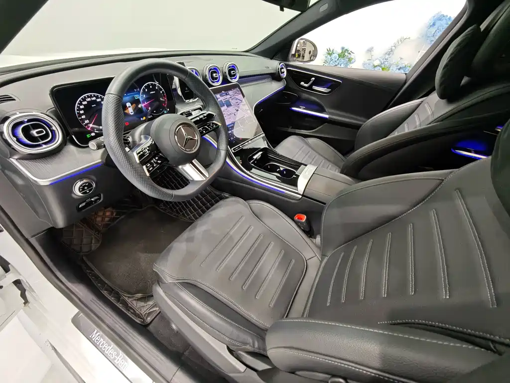 Mercedes-Benz C-Class — миниатюра 5