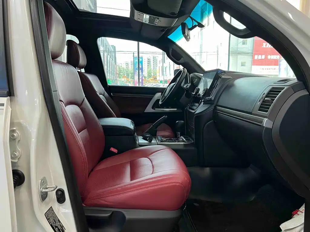 Toyota Land Cruiser 2013 4.0L AT