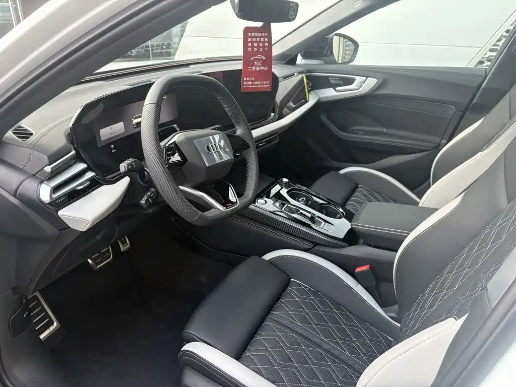 Audi A5L — миниатюра 10