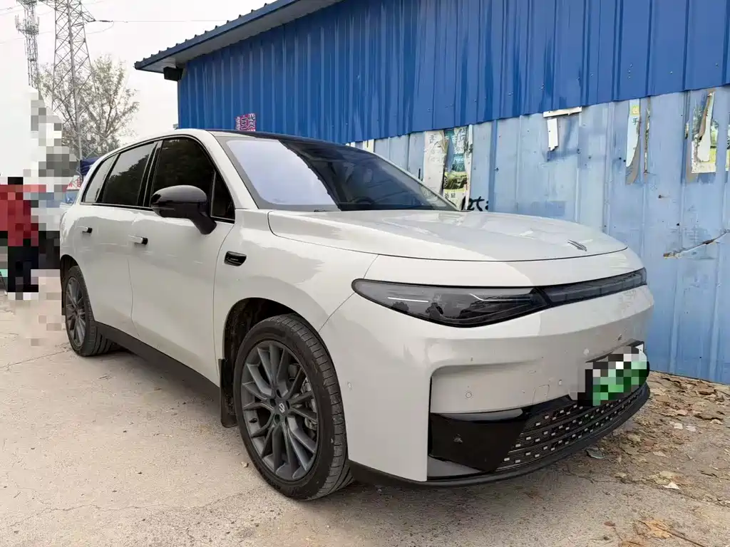 Leapmotor Leapmotor C10 — миниатюра 3